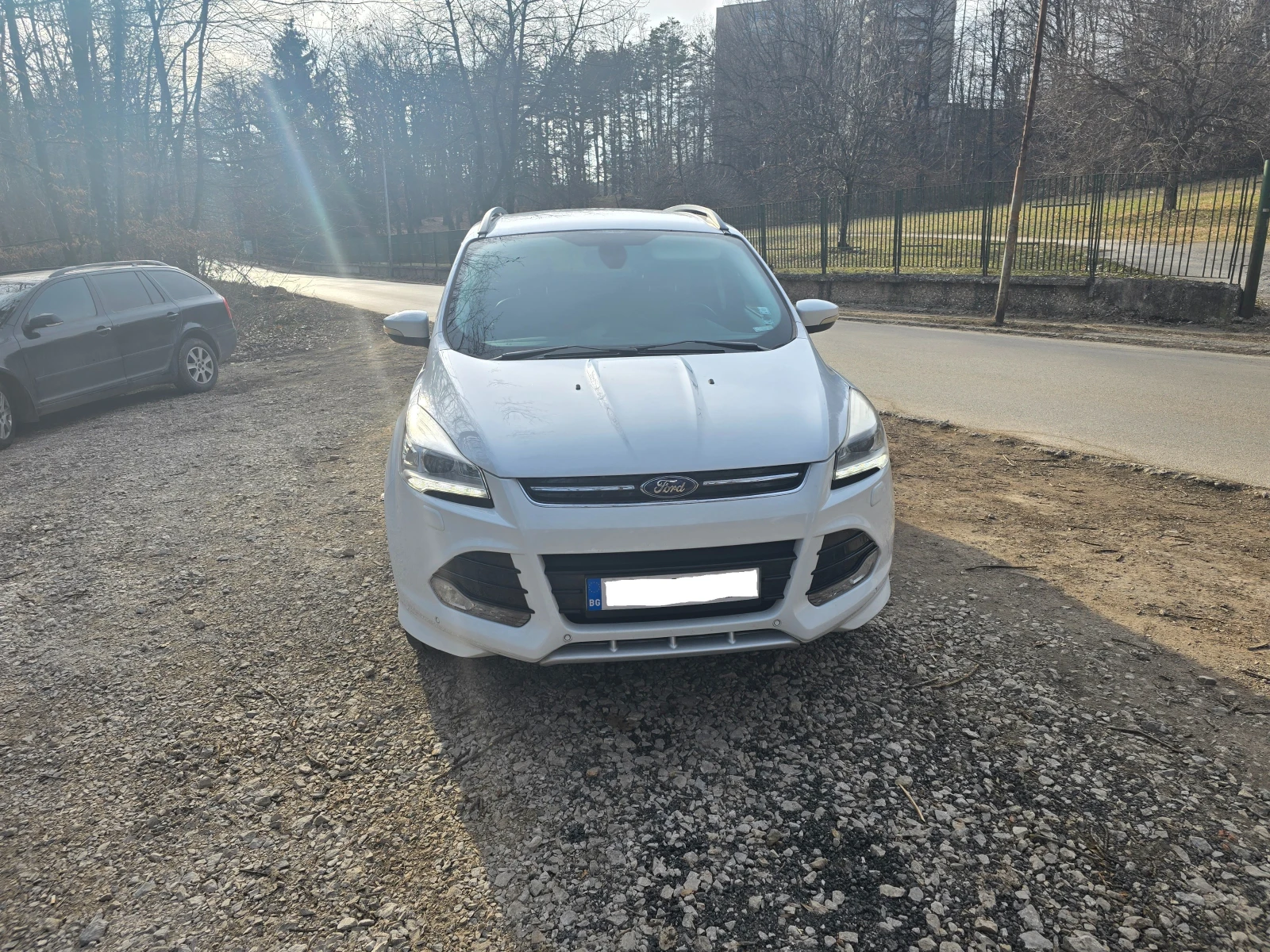 Ford Kuga 4x4 /182кс/ Keyless - изображение 2 | Auto.bg Ford Kuga 4x4 /182кс/ Keyless - изображение 2