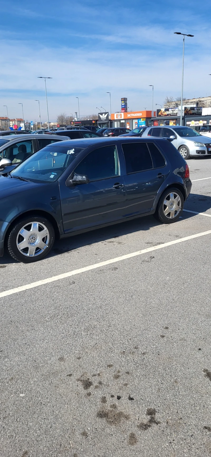 VW Golf - 1950 € / 3813.87 лв. - 70914726 1 | Car24.bg VW Golf - 1950 € / 3813.87 лв. - 70914726 1