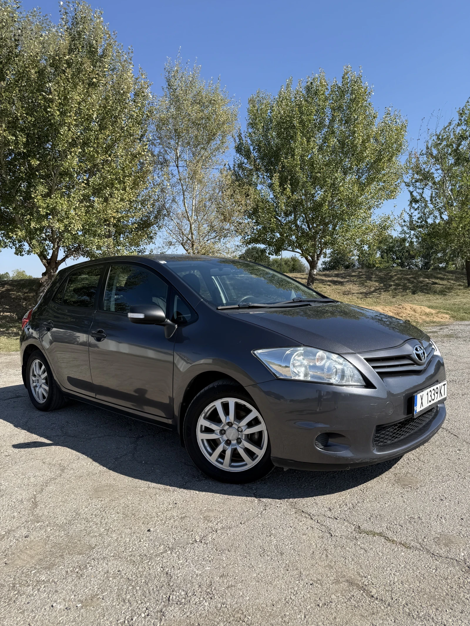 Toyota Auris 1.3VVT* Facelift* 6ск*  - изображение 6 | Auto.bg Toyota Auris 1.3VVT* Facelift* 6ск*  - изображение 6