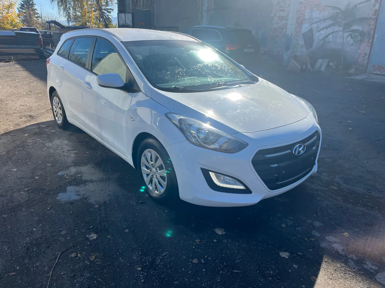 Hyundai I30 1.6 euro6 - изображение 2 | Auto.bg Hyundai I30 1.6 euro6 - изображение 2