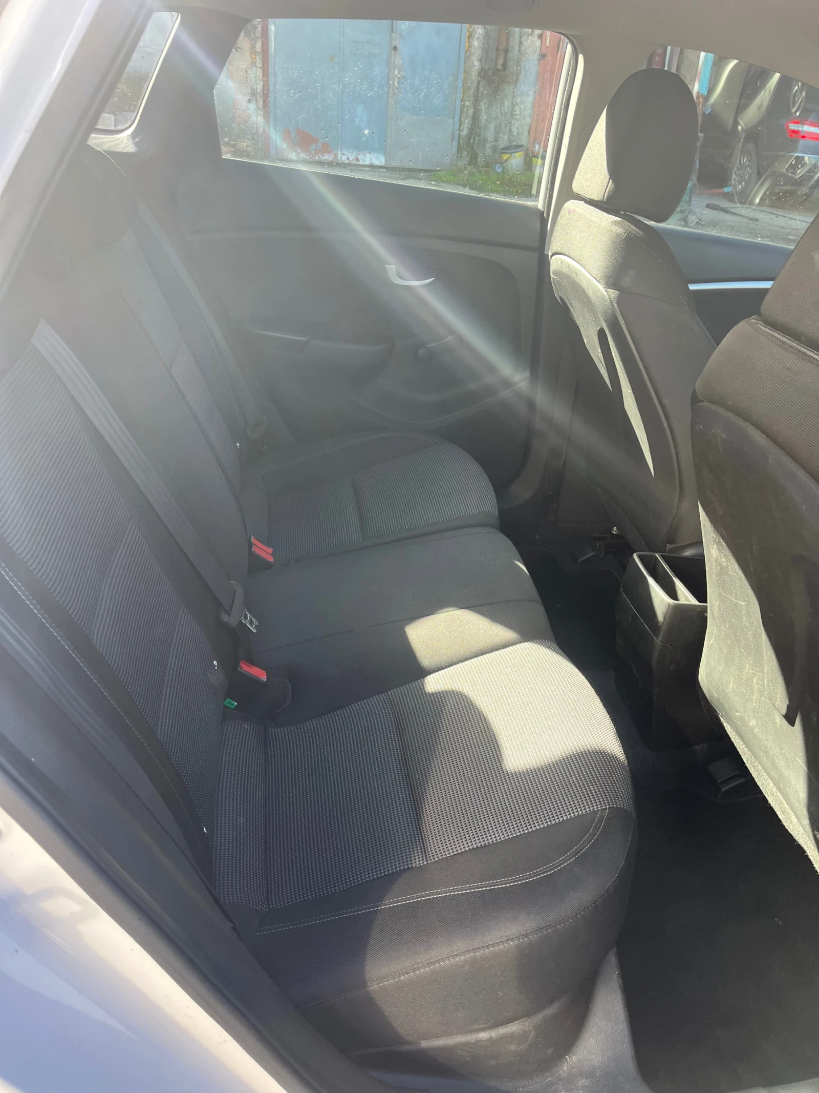 Hyundai I30 1.6 euro6 - изображение 4 | Auto.bg Hyundai I30 1.6 euro6 - изображение 4