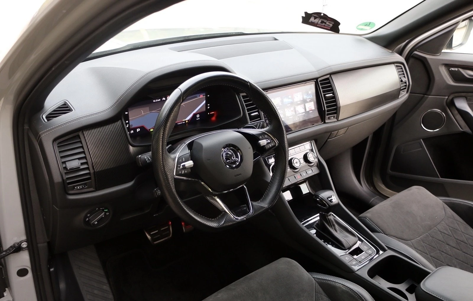 Skoda Kodiaq 4x4!!200ks!!! - изображение 8 | Auto.bg Skoda Kodiaq 4x4!!200ks!!! - изображение 8