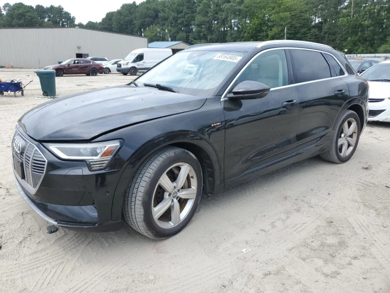 Audi E-Tron PREMIUM PLUS* BLIND-SPOT* - 15900 € - 39436205 1 | Car24.bg Audi E-Tron PREMIUM PLUS* BLIND-SPOT* - 15900 € - 39436205 1