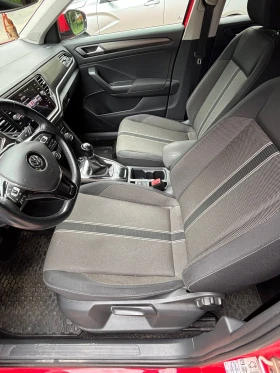 VW T-Roc undefined | Auto.bg — изображение 10 VW T-Roc undefined | Auto.bg — изображение 10