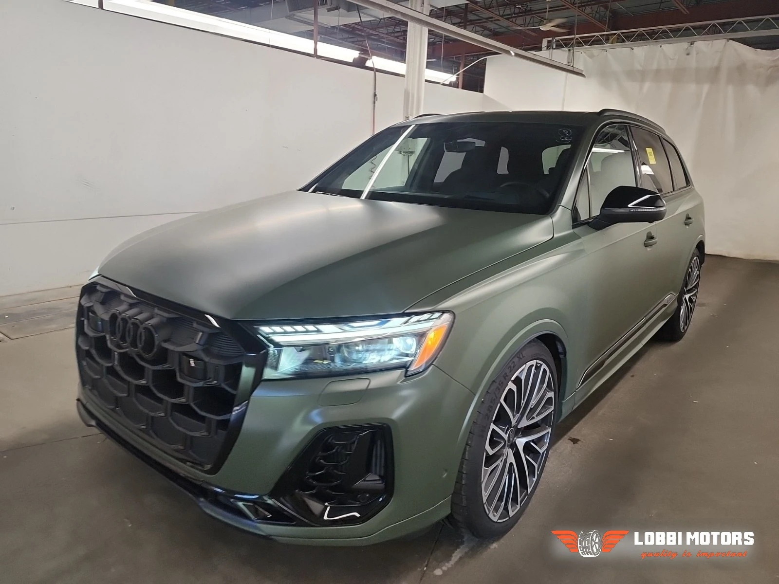 Audi SQ7 undefined | Auto.bg — изображение 1 Audi SQ7 undefined | Auto.bg — изображение 1