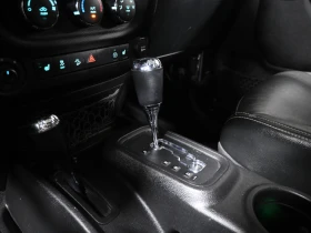 Jeep Wrangler * АВТО КРЕДИТ* ЦЕНА ДО БГ * СЕРВИЗНА ИСТОРИЯ * - 30200 лв. / 15441.01 € - 78867349 15 | Car24.bg Jeep Wrangler * АВТО КРЕДИТ* ЦЕНА ДО БГ * СЕРВИЗНА ИСТОРИЯ * - 30200 лв. / 15441.01 € - 78867349 15