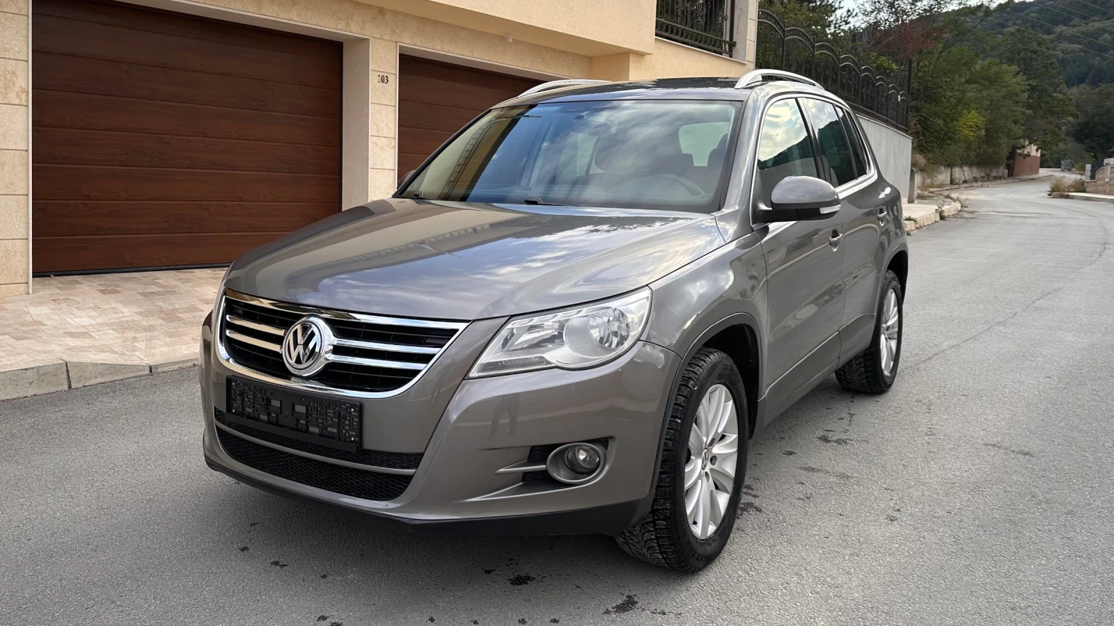 VW Tiguan 2.0TDI Sport Style 4motion - изображение 3 | Auto.bg VW Tiguan 2.0TDI Sport Style 4motion - изображение 3