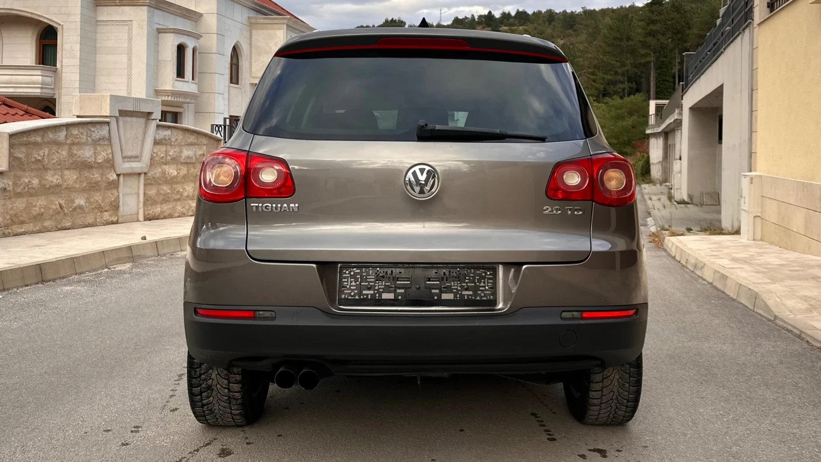 VW Tiguan 2.0TDI Sport Style 4motion - изображение 5 | Auto.bg VW Tiguan 2.0TDI Sport Style 4motion - изображение 5