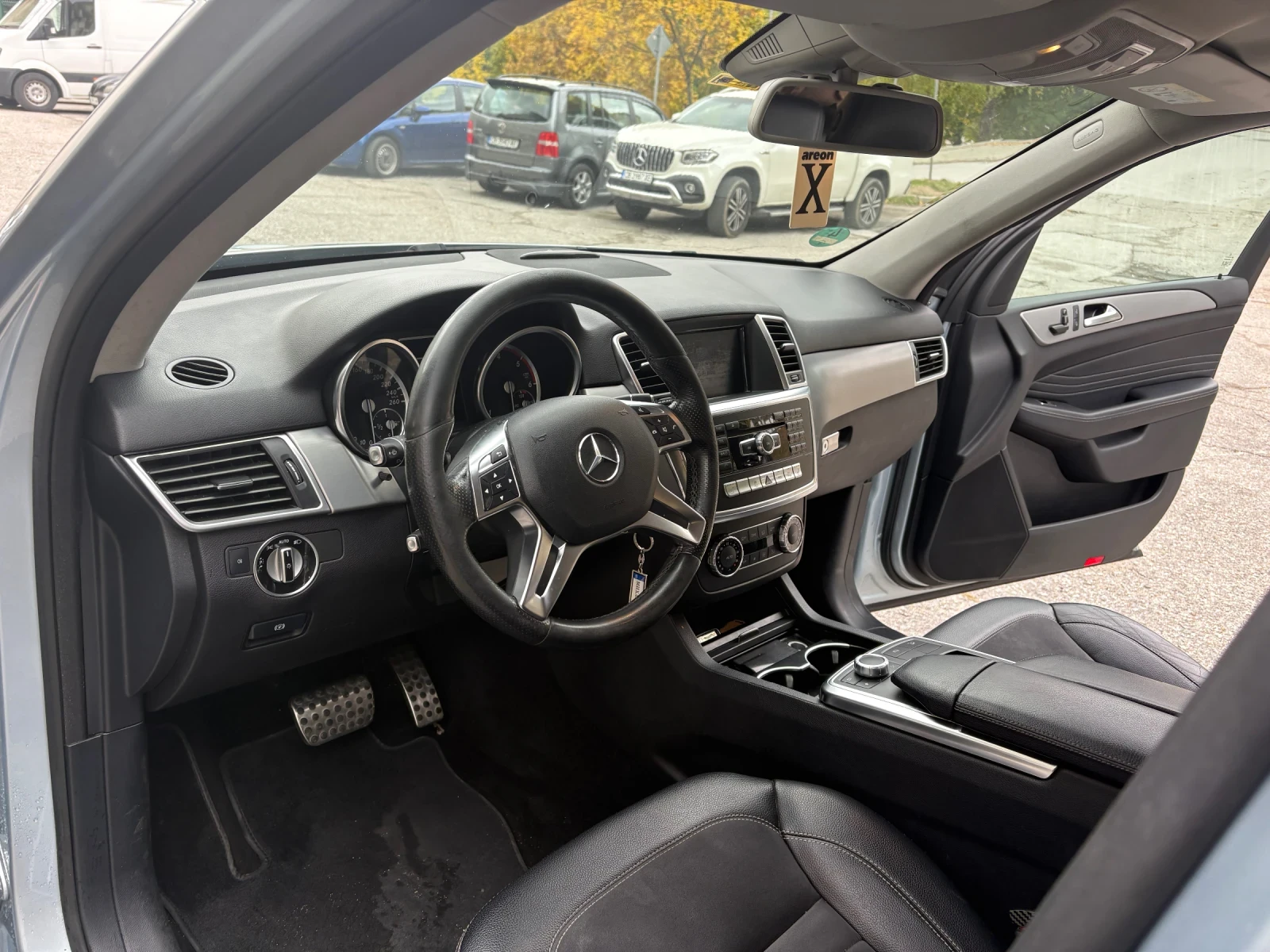 Mercedes-Benz ML 350 Джип - изображение 6 | Auto.bg Mercedes-Benz ML 350 Джип - изображение 6