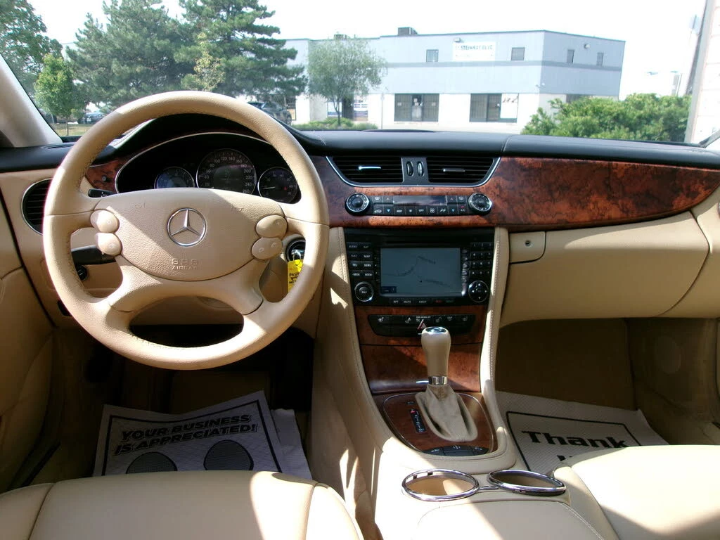 Mercedes-Benz CLS 500 * АВТО КРЕДИТ* ЦЕНА ДО БГ * СЕРВИЗНА ИСТОРИЯ *  - изображение 10 | Auto.bg Mercedes-Benz CLS 500 * АВТО КРЕДИТ* ЦЕНА ДО БГ * СЕРВИЗНА ИСТОРИЯ *  - изображение 10