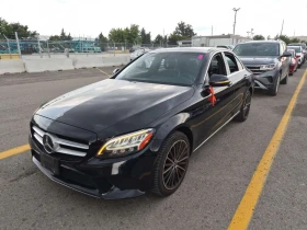 Mercedes-Benz C 300 4MATIC * AMG Line * CARFAX *