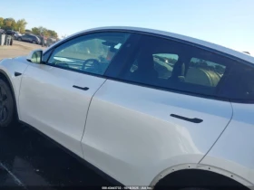 Tesla Model Y LONG RANGE DUAL MOTOR AWD - 22600 € / 44201.76 лв. - 26109814 10 | Car24.bg Tesla Model Y LONG RANGE DUAL MOTOR AWD - 22600 € / 44201.76 лв. - 26109814 10