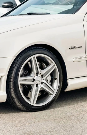 Mercedes-Benz CLK 63 AMG * СЕРВИЗНА ИСТОРИЯ * 84000КМ * ЦЕНА ДО БГ * | Auto.bg — изображение 9 Mercedes-Benz CLK 63 AMG * СЕРВИЗНА ИСТОРИЯ * 84000КМ * ЦЕНА ДО БГ * | Auto.bg — изображение 9