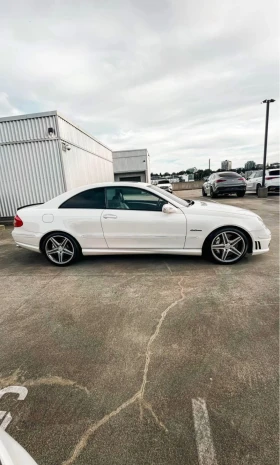 Mercedes-Benz CLK 63 AMG * СЕРВИЗНА ИСТОРИЯ * 84000КМ * ЦЕНА ДО БГ * | Auto.bg — изображение 7 Mercedes-Benz CLK 63 AMG * СЕРВИЗНА ИСТОРИЯ * 84000КМ * ЦЕНА ДО БГ * | Auto.bg — изображение 7