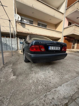 Mercedes-Benz E 220 - 2500 € / 4889.57 лв. - 32738845 8 | Car24.bg Mercedes-Benz E 220 - 2500 € / 4889.57 лв. - 32738845 8