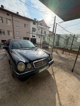 Mercedes-Benz E 220 - 2500 € / 4889.57 лв. - 32738845 2 | Car24.bg Mercedes-Benz E 220 - 2500 € / 4889.57 лв. - 32738845 2