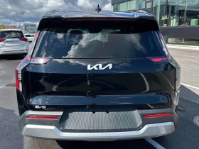 Kia EV9 * Land * CARFAX * ОПЦИЯ ЗА ФИНАНСИРАНЕ | Auto.bg — изображение 4 Kia EV9 * Land * CARFAX * ОПЦИЯ ЗА ФИНАНСИРАНЕ | Auto.bg — изображение 4