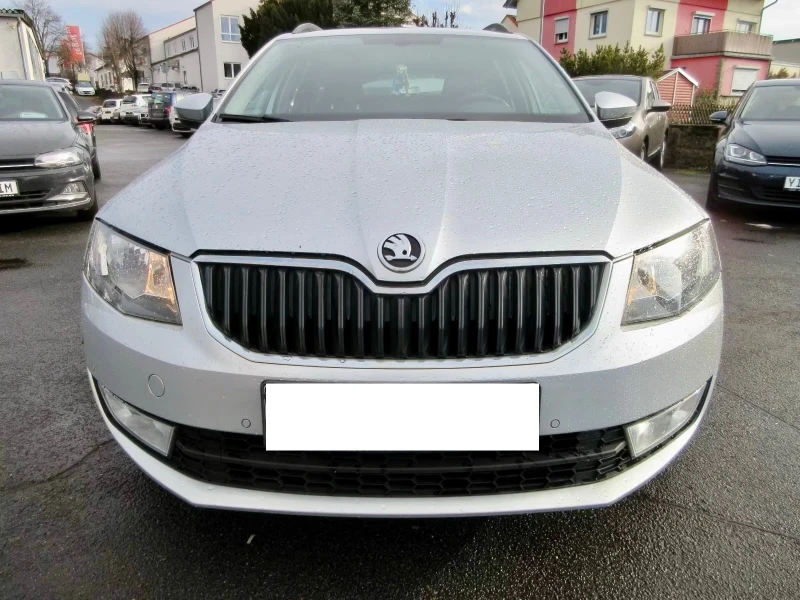 Skoda Octavia Combi Ambition - 8000 € / 15646.64 лв. - 91127247 1 | Car24.bg Skoda Octavia Combi Ambition - 8000 € / 15646.64 лв. - 91127247 1
