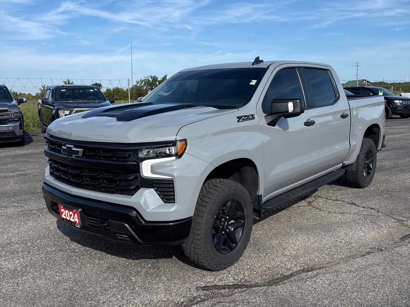 Chevrolet Silverado * LT Trail Boss * CARFAX * ОПЦИЯ ЗА ФИНАНСИРАНЕ | Auto.bg — изображение 1 Chevrolet Silverado * LT Trail Boss * CARFAX * ОПЦИЯ ЗА ФИНАНСИРАНЕ | Auto.bg — изображение 1