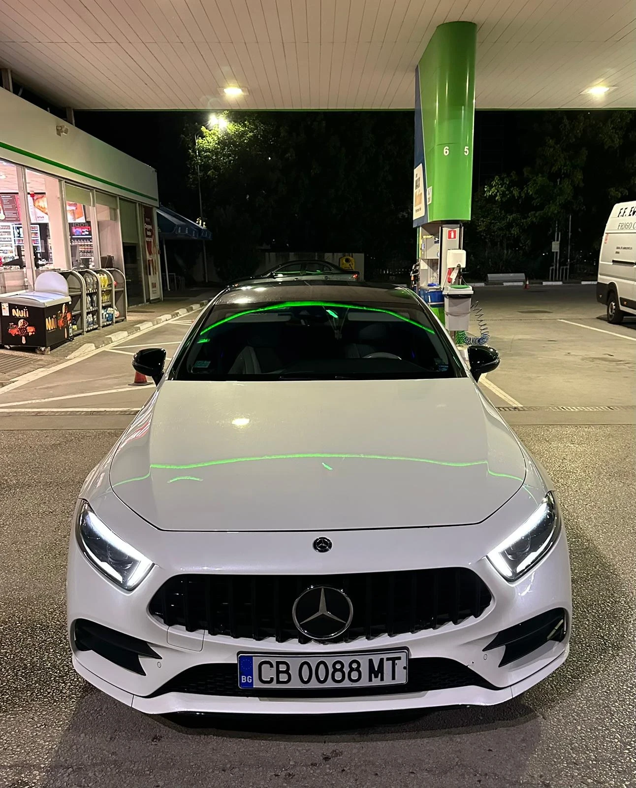 Mercedes-Benz CLS 350 AMG PACK! ОБСЛУЖЕНА! ПЪРВИ СОБСТВЕНИК - изображение 3 | Auto.bg Mercedes-Benz CLS 350 AMG PACK! ОБСЛУЖЕНА! ПЪРВИ СОБСТВЕНИК - изображение 3