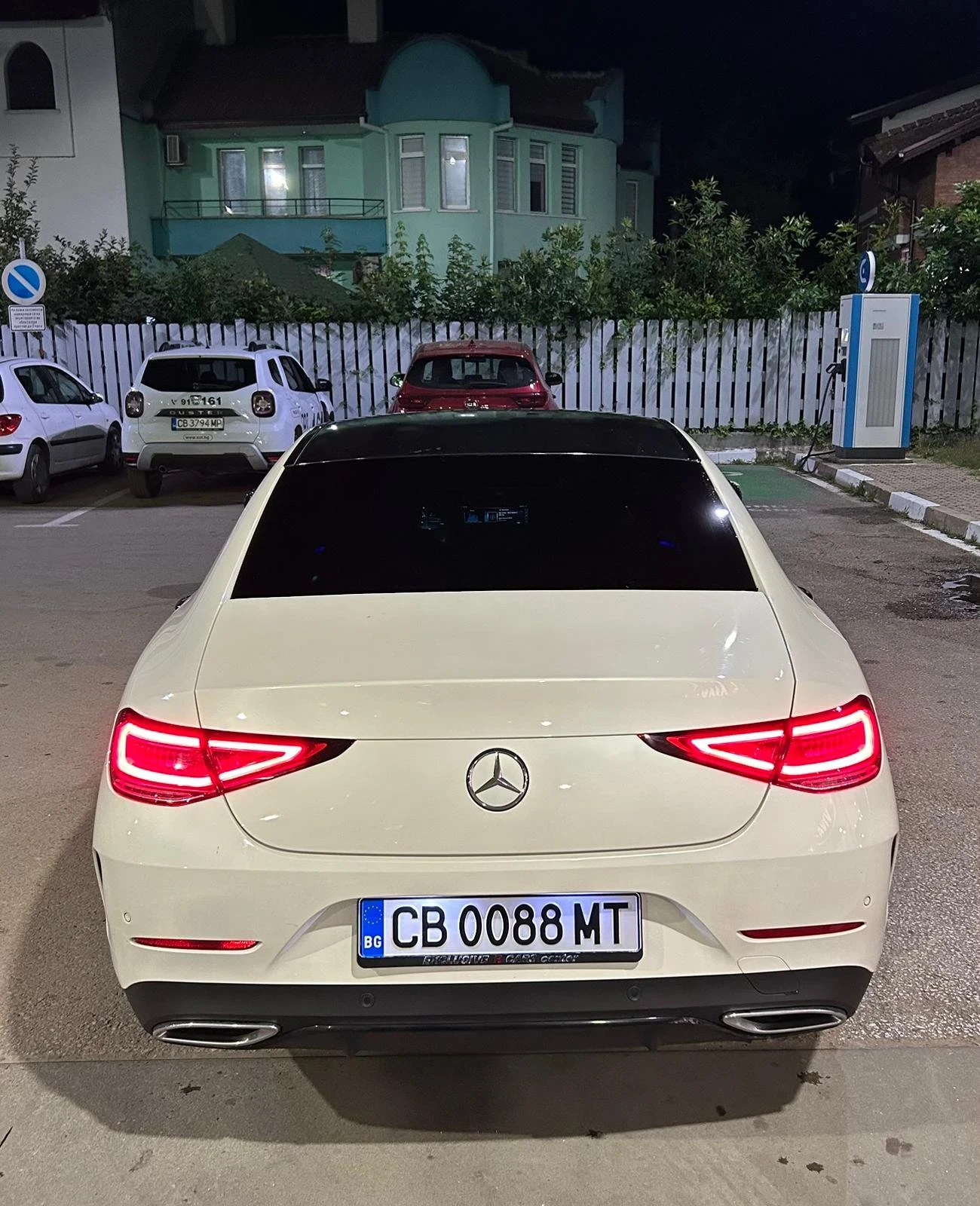 Mercedes-Benz CLS 350 AMG PACK! ОБСЛУЖЕНА! ПЪРВИ СОБСТВЕНИК - изображение 2 | Auto.bg Mercedes-Benz CLS 350 AMG PACK! ОБСЛУЖЕНА! ПЪРВИ СОБСТВЕНИК - изображение 2