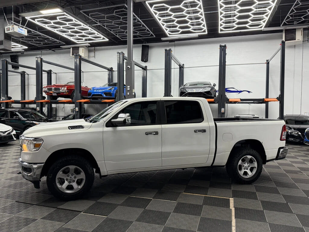 Dodge RAM 1500 Big Horn CARPLAY* ПОДГРЕВ* CAM* KEYLESS*  - изображение 3 | Auto.bg Dodge RAM 1500 Big Horn CARPLAY* ПОДГРЕВ* CAM* KEYLESS*  - изображение 3