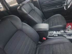 Mitsubishi Outlander 2.5, Plug Hibrid, 4WD, Top - 29700 лв. / 15185.37 € - 79037312 16 | Car24.bg Mitsubishi Outlander 2.5, Plug Hibrid, 4WD, Top - 29700 лв. / 15185.37 € - 79037312 16