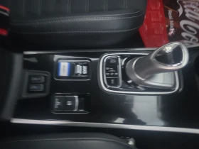 Mitsubishi Outlander 2.5, Plug Hibrid, 4WD, Top - 29700 лв. / 15185.37 € - 79037312 17 | Car24.bg Mitsubishi Outlander 2.5, Plug Hibrid, 4WD, Top - 29700 лв. / 15185.37 € - 79037312 17