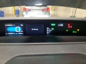 Toyota Prius * Four * Hybrid | Auto.bg — изображение 9 Toyota Prius * Four * Hybrid | Auto.bg — изображение 9