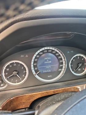 Mercedes-Benz E 200 - 4900 € / 9583.57 лв. - 93576625 6 | Car24.bg Mercedes-Benz E 200 - 4900 € / 9583.57 лв. - 93576625 6