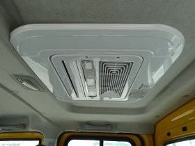 Iveco 35c17 3.0HPI * 7-места* ГОРЕН КЛИМАТИК НА КАБИНАТА | Auto.bg — изображение 13 Iveco 35c17 3.0HPI * 7-места* ГОРЕН КЛИМАТИК НА КАБИНАТА | Auto.bg — изображение 13