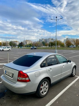 Volvo S40 2.0 HDI - 2650 € / 5182.95 лв. - 17028827 5 | Car24.bg Volvo S40 2.0 HDI - 2650 € / 5182.95 лв. - 17028827 5
