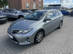Toyota Auris T2+ 1.3 Бензин
