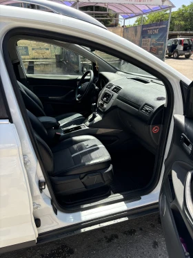 Ford Kuga KEYLESS ПАНОРАМА - 7500 € / 14668.73 лв. - 47043237 4 | Car24.bg Ford Kuga KEYLESS ПАНОРАМА - 7500 € / 14668.73 лв. - 47043237 4