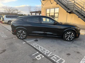 Ford Mustang Mach-E CARFAX АВТО КРЕДИТ - 41450 лв. / 21193.05 € - 80002260 5 | Car24.bg Ford Mustang Mach-E CARFAX АВТО КРЕДИТ - 41450 лв. / 21193.05 € - 80002260 5