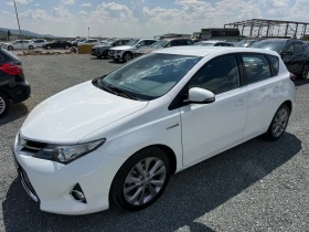 Toyota Auris (KATO НОВА)^(ХИБРИД)