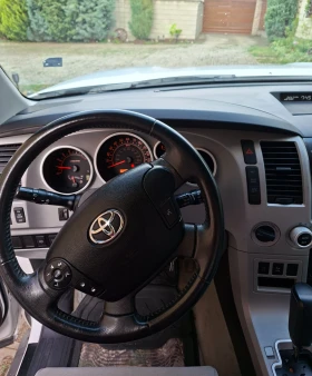Toyota Sequoia 5, 7L i Force V8 - 14800 € / 28946.28 лв. - 14388677 8 | Car24.bg Toyota Sequoia 5, 7L i Force V8 - 14800 € / 28946.28 лв. - 14388677 8
