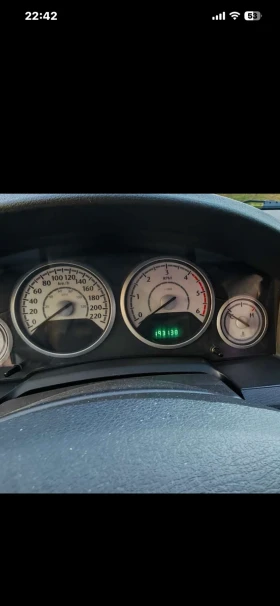 Chrysler Voyager - 6000 € / 11734.98 лв. - 96787063 2 | Car24.bg Chrysler Voyager - 6000 € / 11734.98 лв. - 96787063 2