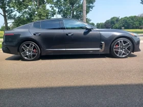 Kia Stinger GT Limit/2 КЛЮЧА * ПАНОРАМА * CARFAX * АВТО КРЕДИТ | Auto.bg — изображение 3 Kia Stinger GT Limit/2 КЛЮЧА * ПАНОРАМА * CARFAX * АВТО КРЕДИТ | Auto.bg — изображение 3