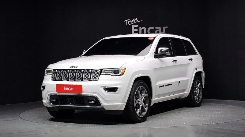 Jeep Grand cherokee OVERLAND MK2/ДИСТРОНИК/ПОДГРЕВ/КОЖА - 17100 € / 33444.69 лв. - 81054992 1 | Car24.bg Jeep Grand cherokee OVERLAND MK2/ДИСТРОНИК/ПОДГРЕВ/КОЖА - 17100 € / 33444.69 лв. - 81054992 1