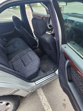 Mercedes-Benz C 250 Mercedes-Benz C250D 20V 113hp Clima - 2250 € / 4400.62 лв. - 82052573 16 | Car24.bg Mercedes-Benz C 250 Mercedes-Benz C250D 20V 113hp Clima - 2250 € / 4400.62 лв. - 82052573 16