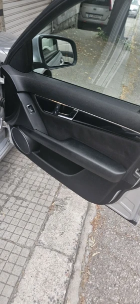 Mercedes-Benz C 200 - 4800 € / 9387.98 лв. - 54818432 17 | Car24.bg Mercedes-Benz C 200 - 4800 € / 9387.98 лв. - 54818432 17