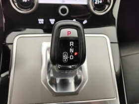 Land Rover Range Rover Evoque 2.0 TD4 200 MHEV AWD | Auto.bg — изображение 15 Land Rover Range Rover Evoque 2.0 TD4 200 MHEV AWD | Auto.bg — изображение 15