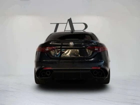 Alfa Romeo Giulia * 2.9 V6 Bi Turbo QUADRIFOGLIO| CARBON TRIM* АВТОК | Auto.bg — изображение 6 Alfa Romeo Giulia * 2.9 V6 Bi Turbo QUADRIFOGLIO| CARBON TRIM* АВТОК | Auto.bg — изображение 6