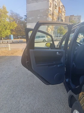 Mitsubishi Colt 1.1 i | Auto.bg — изображение 8 Mitsubishi Colt 1.1 i | Auto.bg — изображение 8