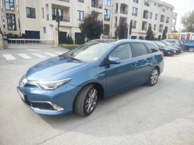 Toyota Auris 1.8 Hybrid - Car24.bg Toyota Auris 1.8 Hybrid