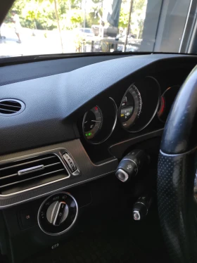 Mercedes-Benz E 220 2.2 - 14000 € - 44356262 8 | Car24.bg Mercedes-Benz E 220 2.2 - 14000 € - 44356262 8
