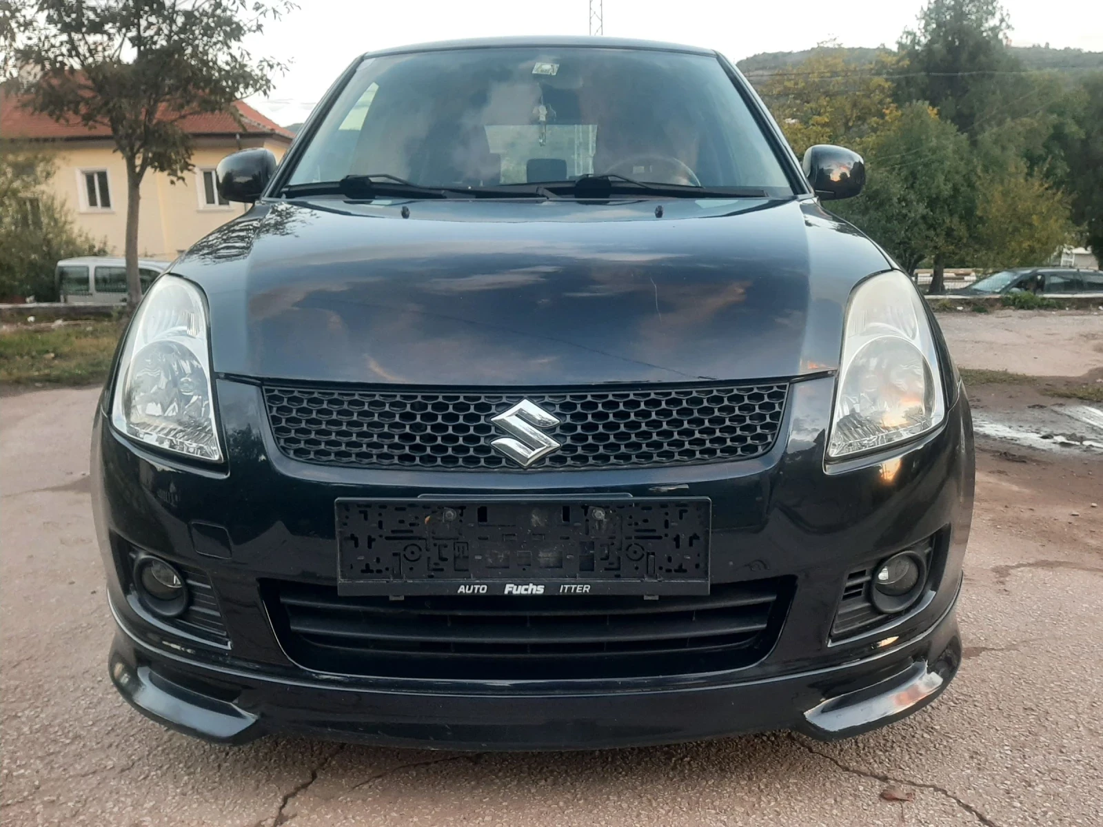Suzuki Swift 1.3i 4x4 KLIMA FEIS - изображение 2 | Auto.bg Suzuki Swift 1.3i 4x4 KLIMA FEIS - изображение 2