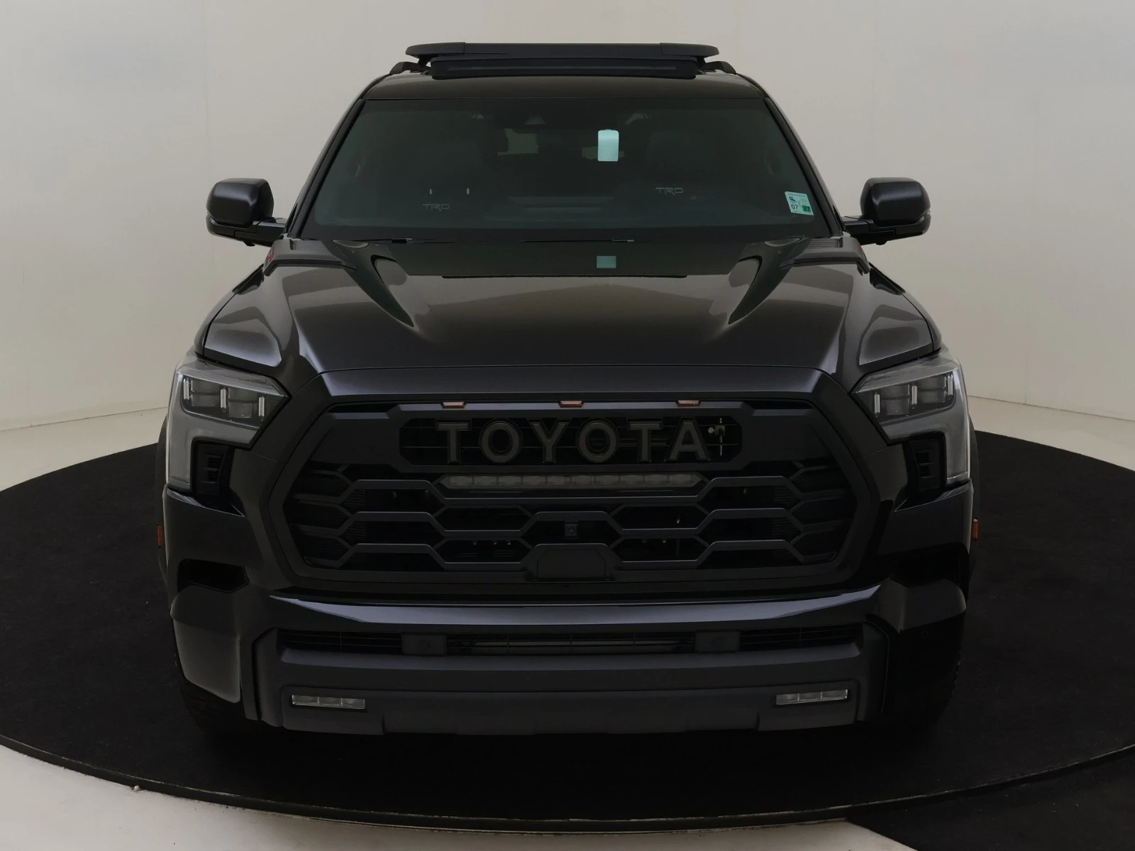 Toyota Sequoia Гаранция! TRD PRO, PANO, Месечна вноска от 2400 лв - изображение 8 | Auto.bg Toyota Sequoia Гаранция! TRD PRO, PANO, Месечна вноска от 2400 лв - изображение 8