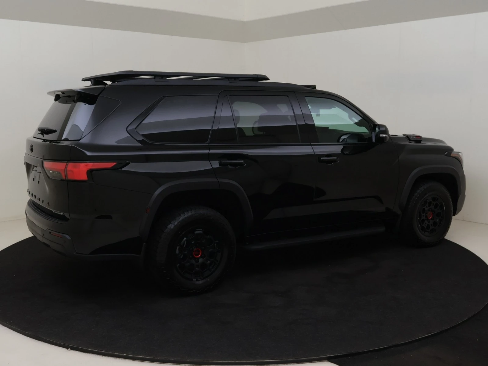 Toyota Sequoia Гаранция! TRD PRO, PANO, Месечна вноска от 2400 лв - изображение 5 | Auto.bg Toyota Sequoia Гаранция! TRD PRO, PANO, Месечна вноска от 2400 лв - изображение 5
